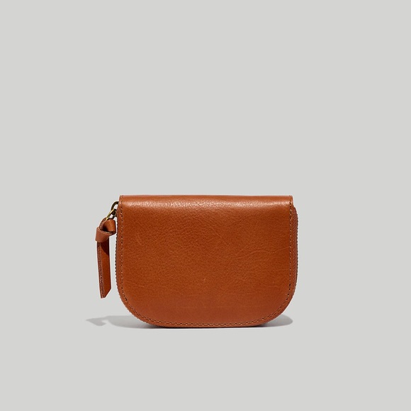 Madewell Handbags - Madewell MD201 The Zip Wallet in Leather